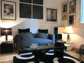 Artistic Designer Flat